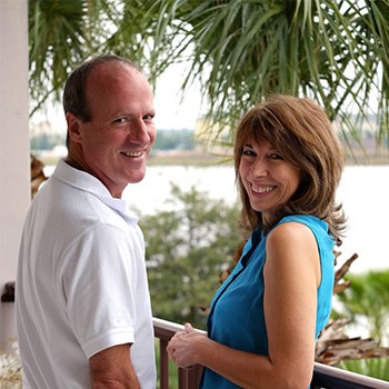 Lin & Geoff - the owners of Your Vista Cay
